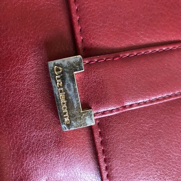 Liz Claiborne wallet - Picture 2 of 8